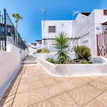 Sun&sea - 30m To The By Lanzarote Apartment *
